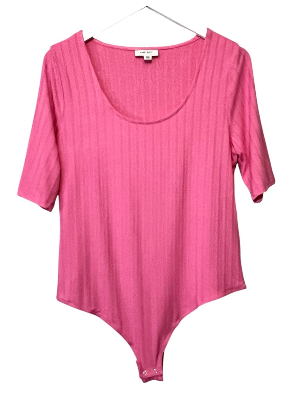 ON 34th Ribbed Bodysuit Short Sleeve, Snap Closure, Bright Pink, Size Large‎